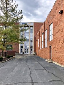 Two Rivers Building (1st District Public School), Covingto… 
