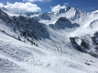 Alpe snowy track photo