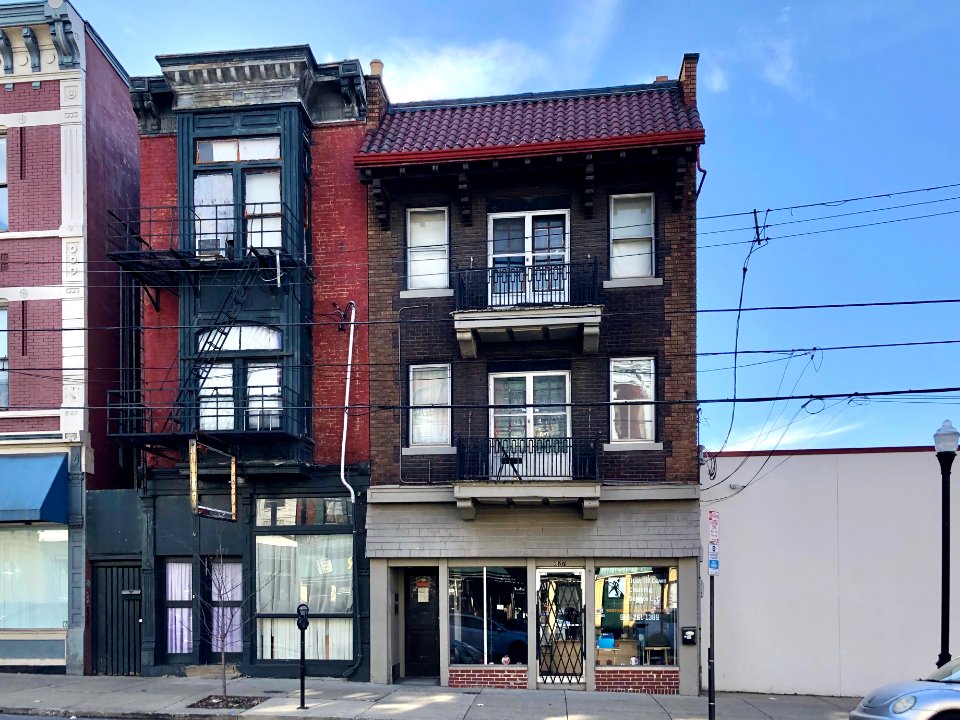 Madison Avenue, Covington, KY 