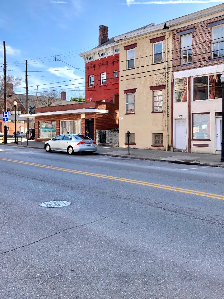 Madison Avenue, Covington, KY 