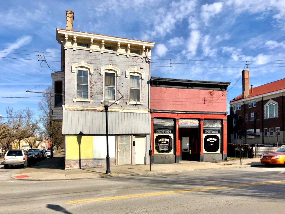 Madison Avenue, Covington, KY 