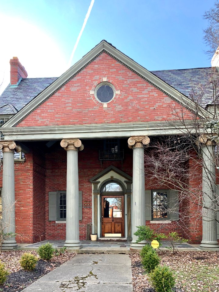 Madison Avenue, Covington, KY 
