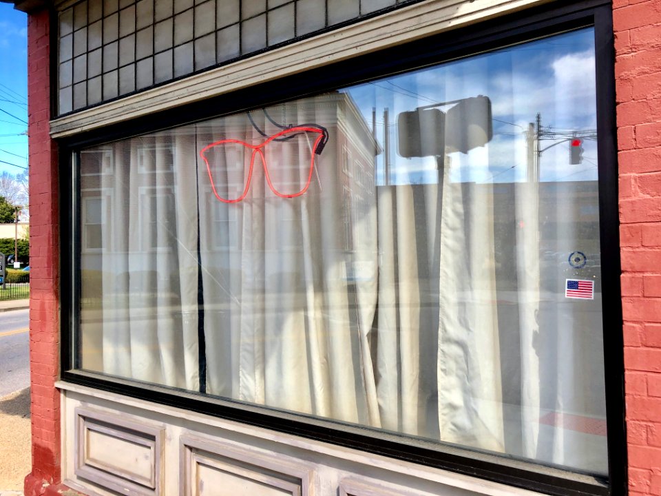 Riggs Hearing & Vision Sign, Pike Street, Covington, KY 