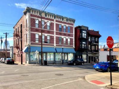 Madison Avenue, Covington, KY 