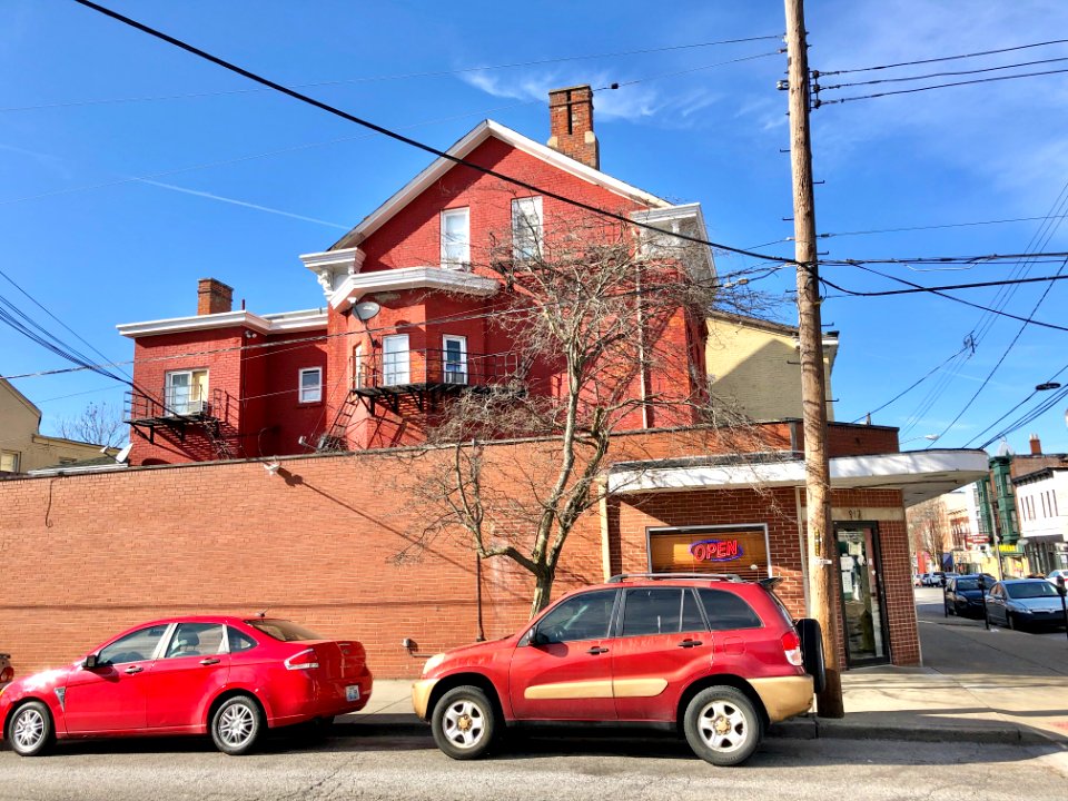 Madison Avenue, Covington, KY 
