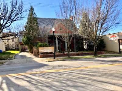 Madison Avenue, Covington, KY 
