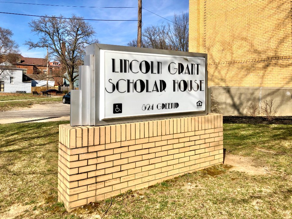 Sign, Old Lincoln-Grant School, Greenup Street, Eastside, … 