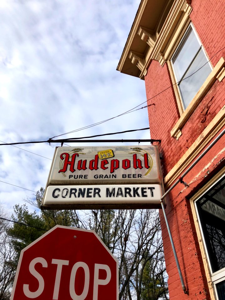 Hudepohl Corner Market Sign, Mutter Gottes, Covington, KY 