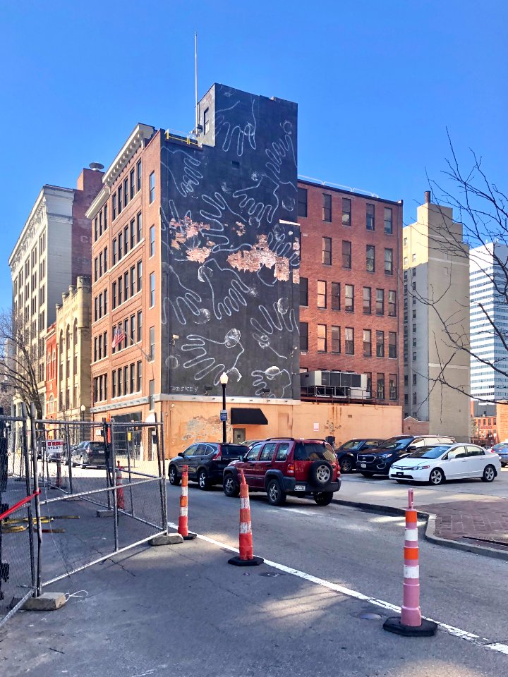 8th Street, Cincinnati, OH 