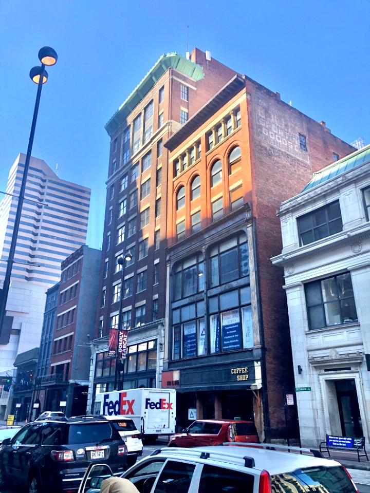 6th Street, Cincinnati, OH 