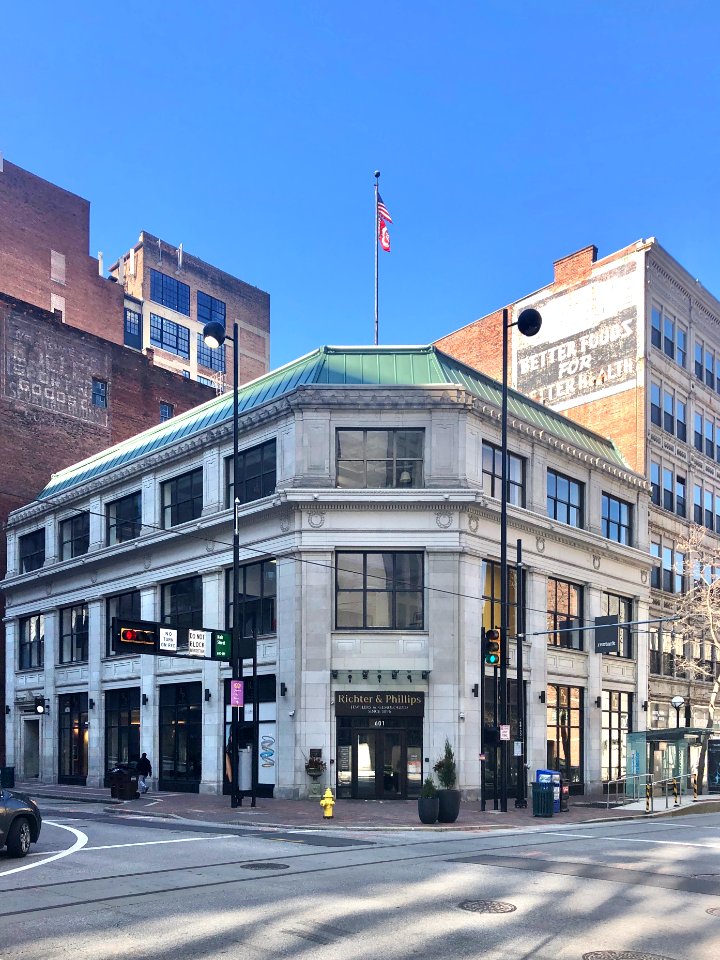 6th Street and Main Street, Cincinnati, OH 