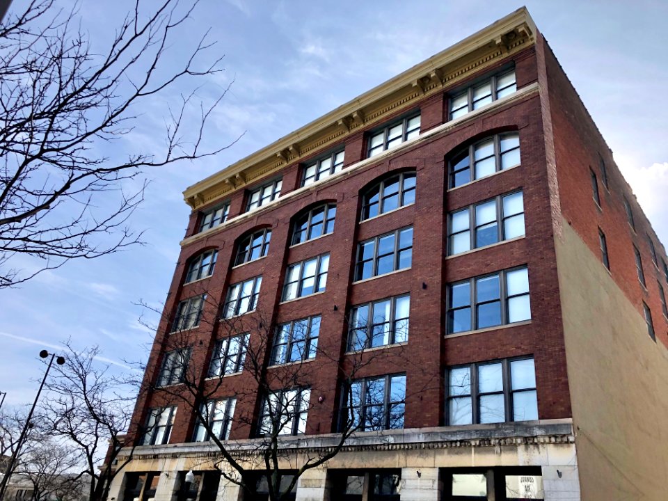 8th Street, Cincinnati, OH 