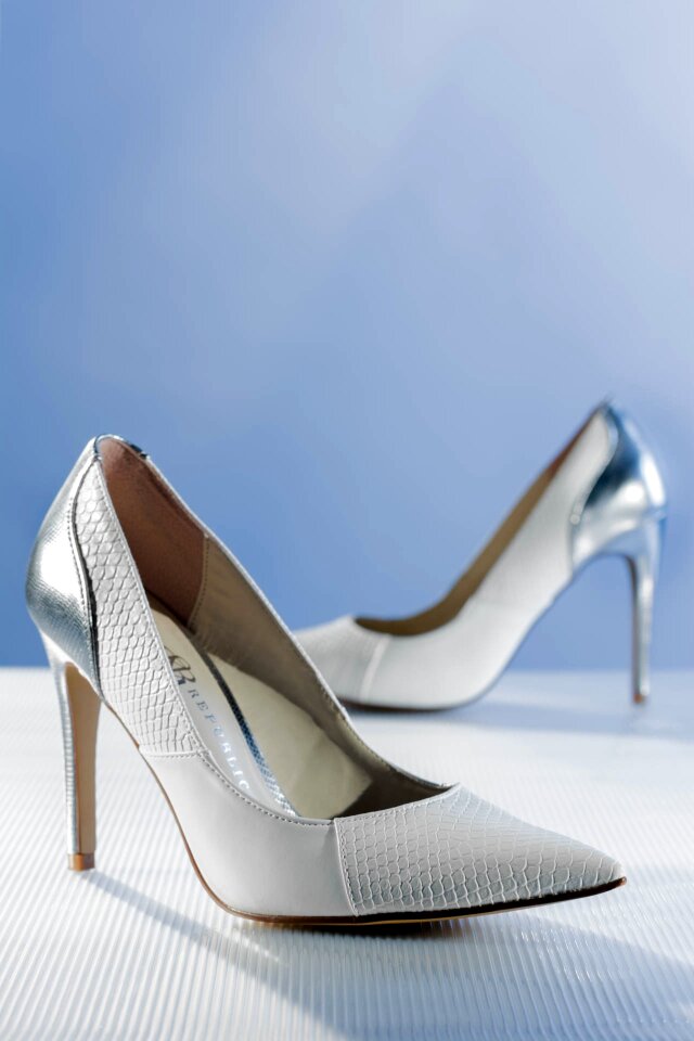 Footwear fashion female