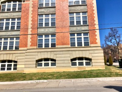 Old Woodward High School (Alumni Lofts), Pendleton, Cincin… 