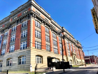 Old Woodward High School (Alumni Lofts), Pendleton, Cincin… 