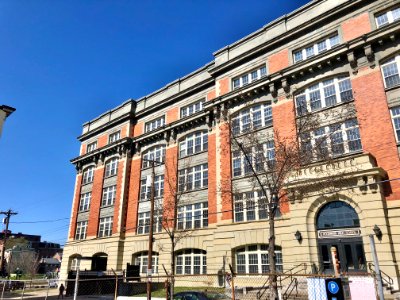Old Woodward High School (Alumni Lofts), Pendleton, Cincin… 