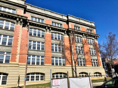 Old Woodward High School (Alumni Lofts), Pendleton, Cincin… 