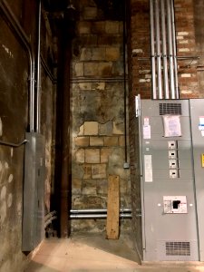 Christian Moerlein Brewery Ice House (Northern Row Distill… 