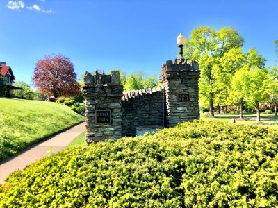 Gate Post, Park Drive, Park Hills, KY 