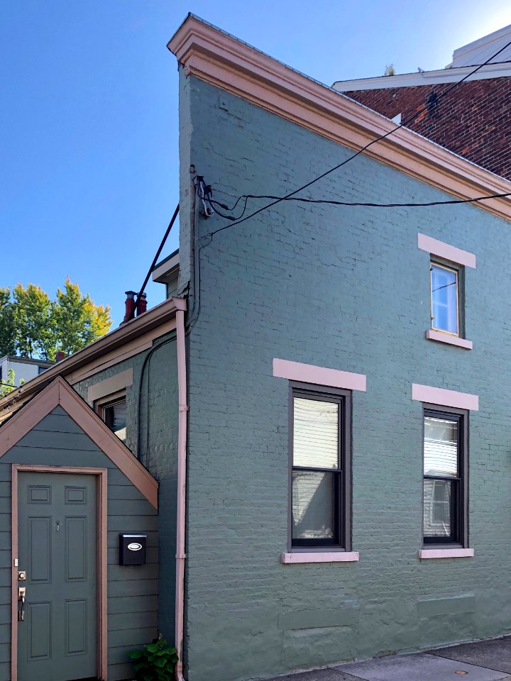 Perry Street, Mainstrasse Village, Covington, KY 