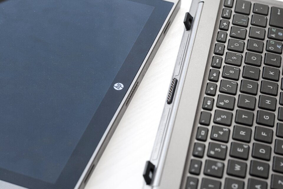 Portable computer laptop