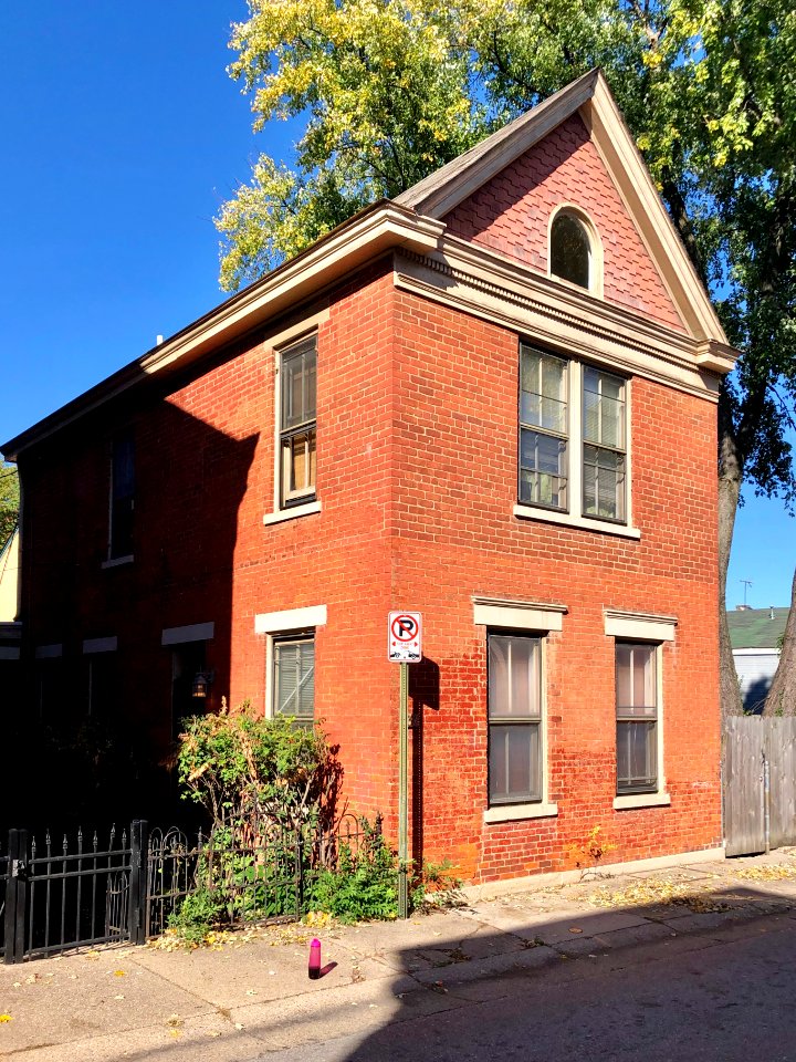Perry Street, Mainstrasse Village, Covington, KY 
