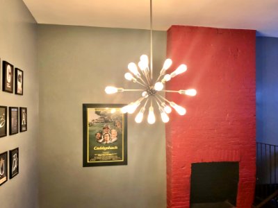 Sputnik Chandelier, Mac's Pizza Pub, Main Street, Mainstra… 