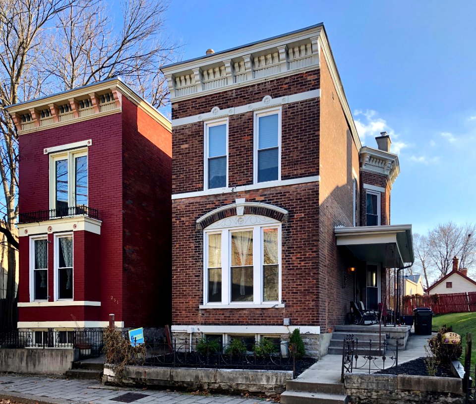 6th Street, Mainstrasse Village, Covington, KY 