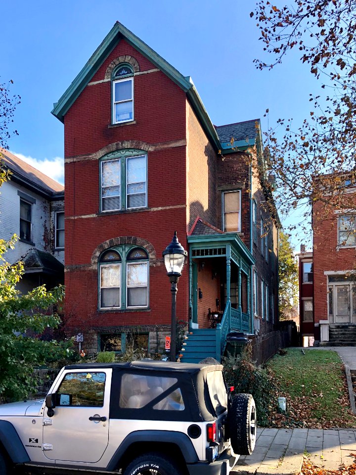 6th Street, Mainstrasse Village, Covington, KY 
