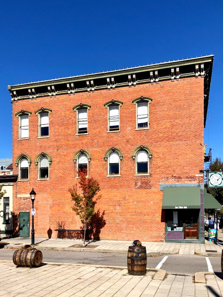 6th Street and Main Street, Mainstrasse Village, Covington… 