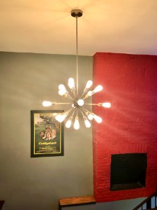 Sputnik Chandelier, Mac's Pizza Pub, Main Street, Mainstra… 