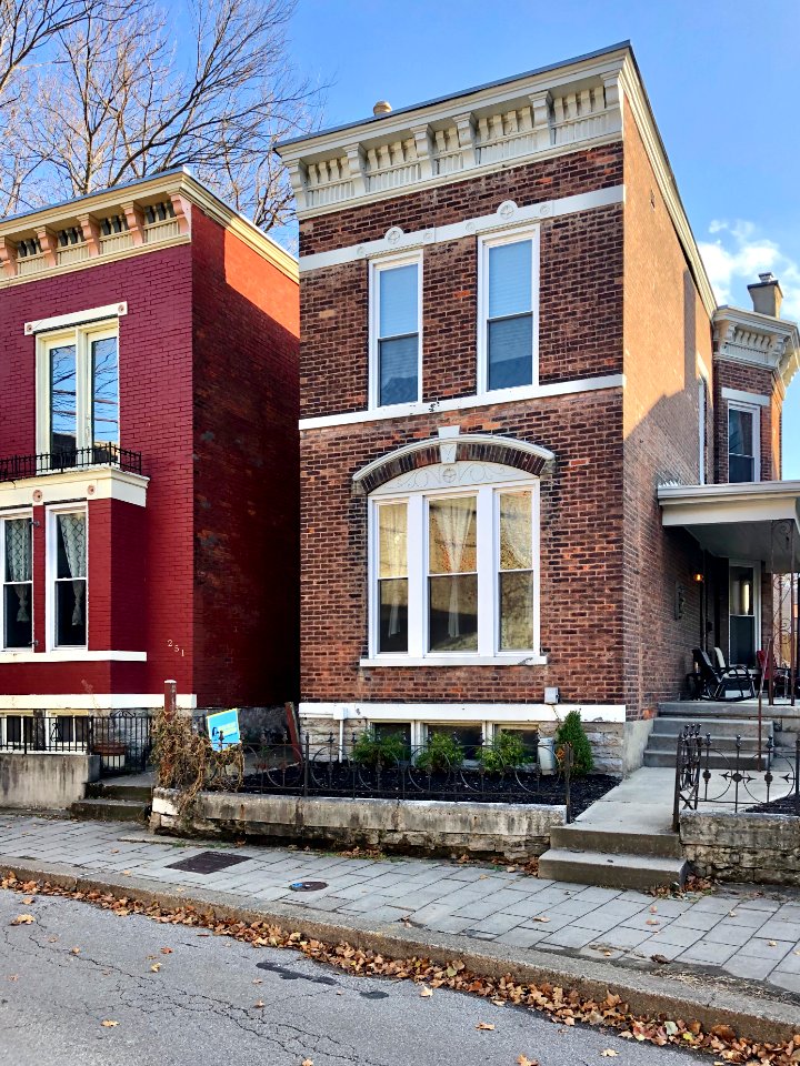 6th Street, Mainstrasse Village, Covington, KY 