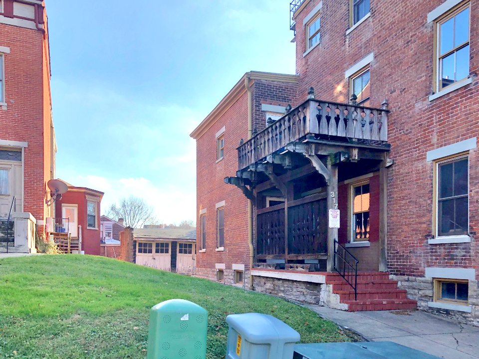 6th Street, Mainstrasse Village, Covington, KY 