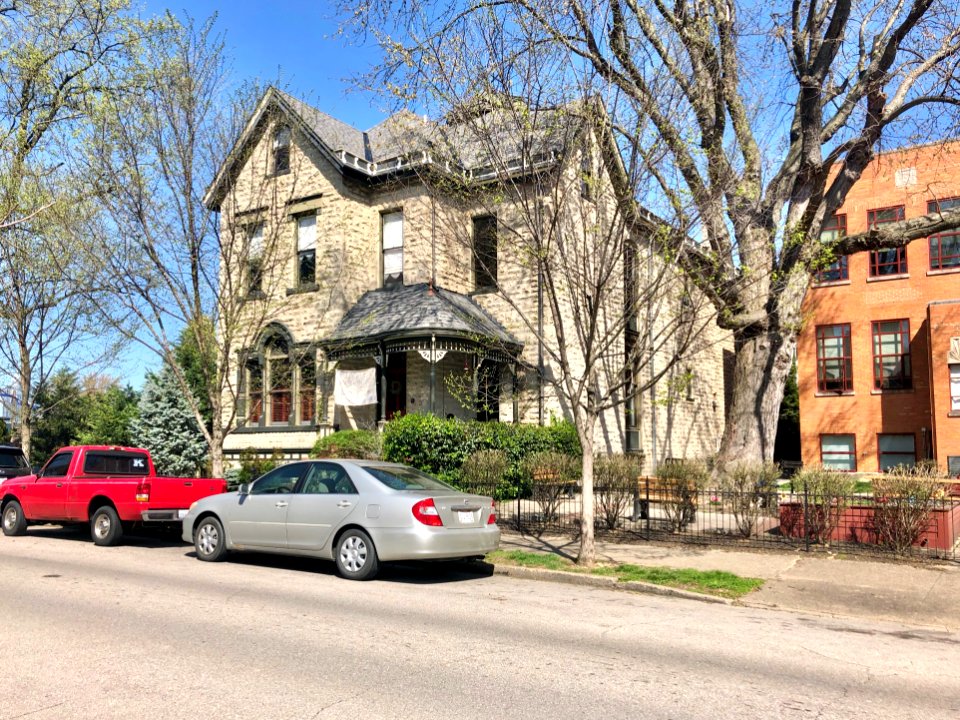 Old St. Aloysius Rectory, Bakewell Street, Mainstrasse Vil… 