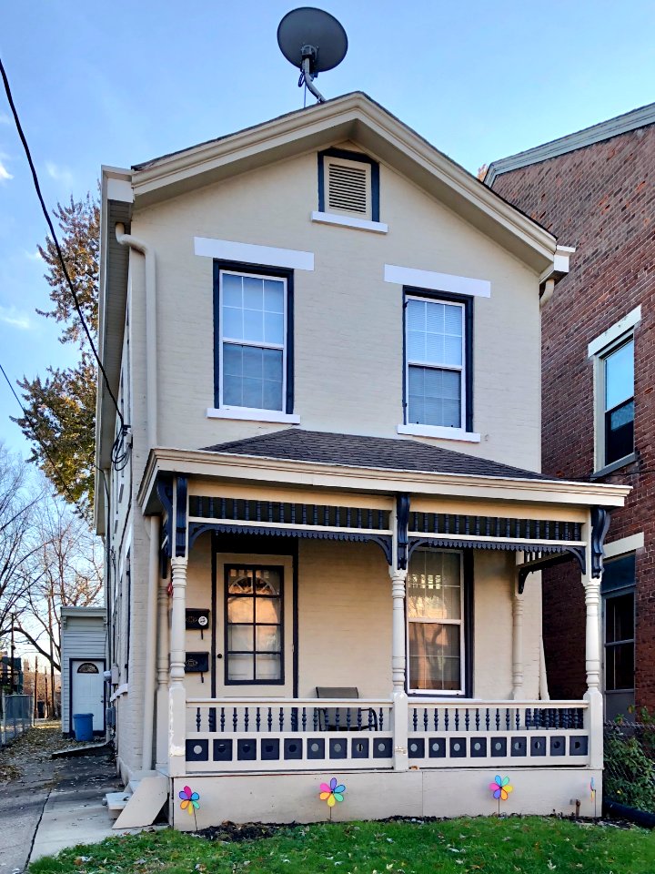 8th Street, Mainstrasse Village, Covington, KY 