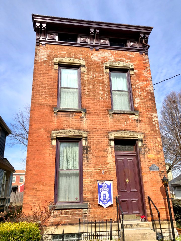 9th Street, Mainstrasse Village, Covington, KY 