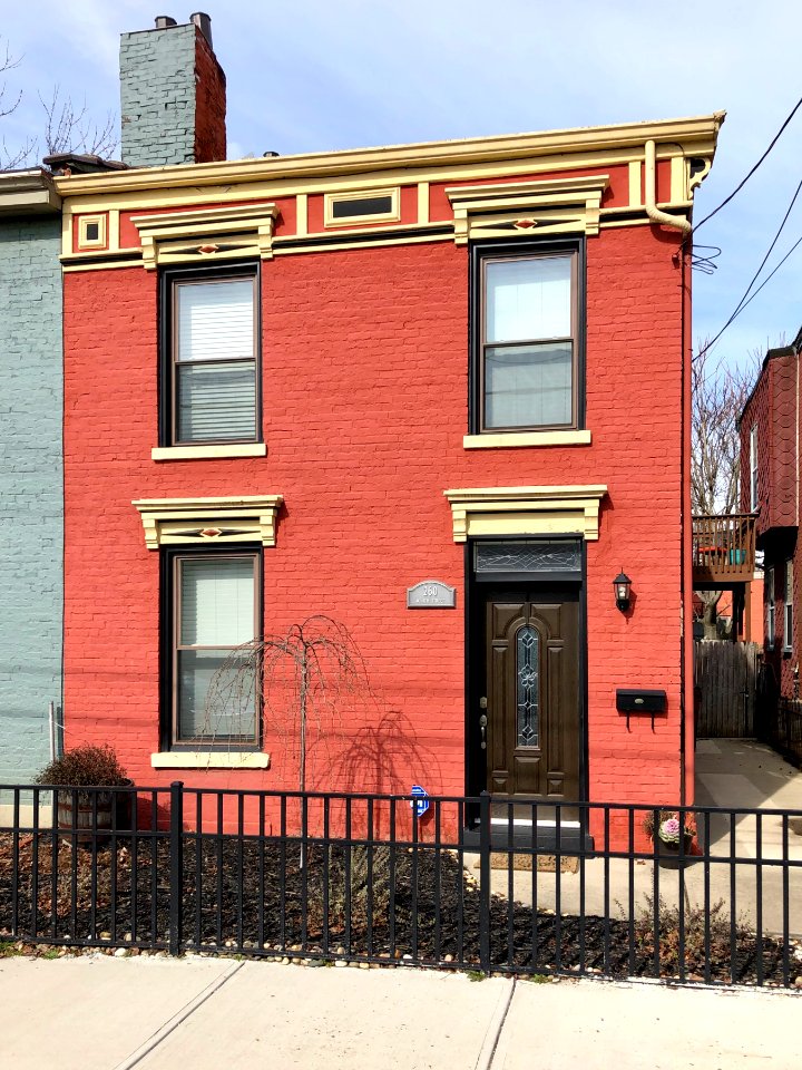 8th Street, Mainstrasse Village, Covington, KY 