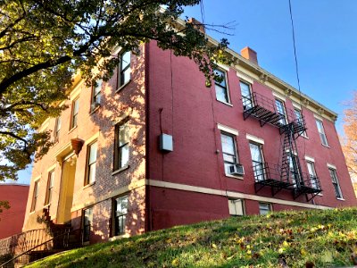 Onerias Powell Mansion, Emma Street, Mainstrasse Village, … 