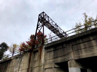 Chesapeake and Ohio Railroad Viaduct, Pershing Avenue, Mai… 