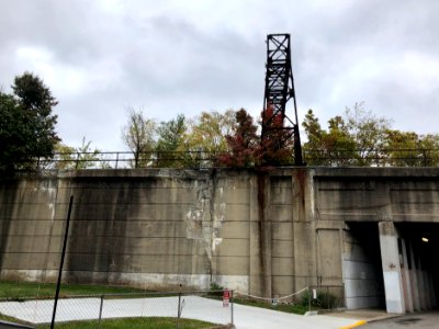 Chesapeake and Ohio Railroad Viaduct, Pershing Avenue, Mai… 