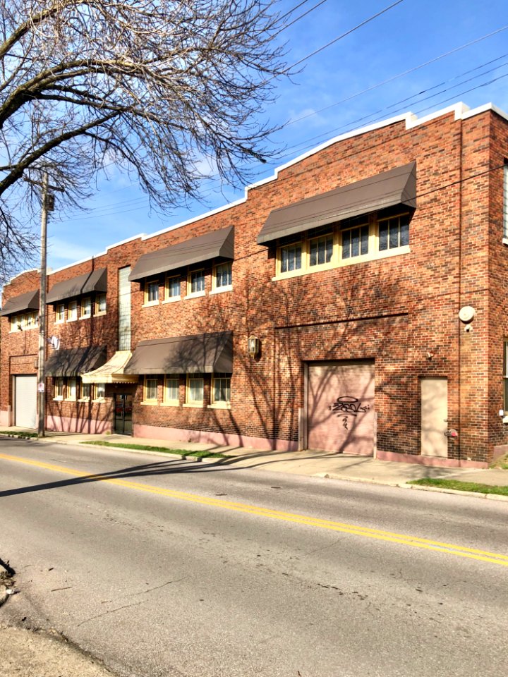 Moeschl-Edwards Manufacturing Company Building, Mainstrass… 