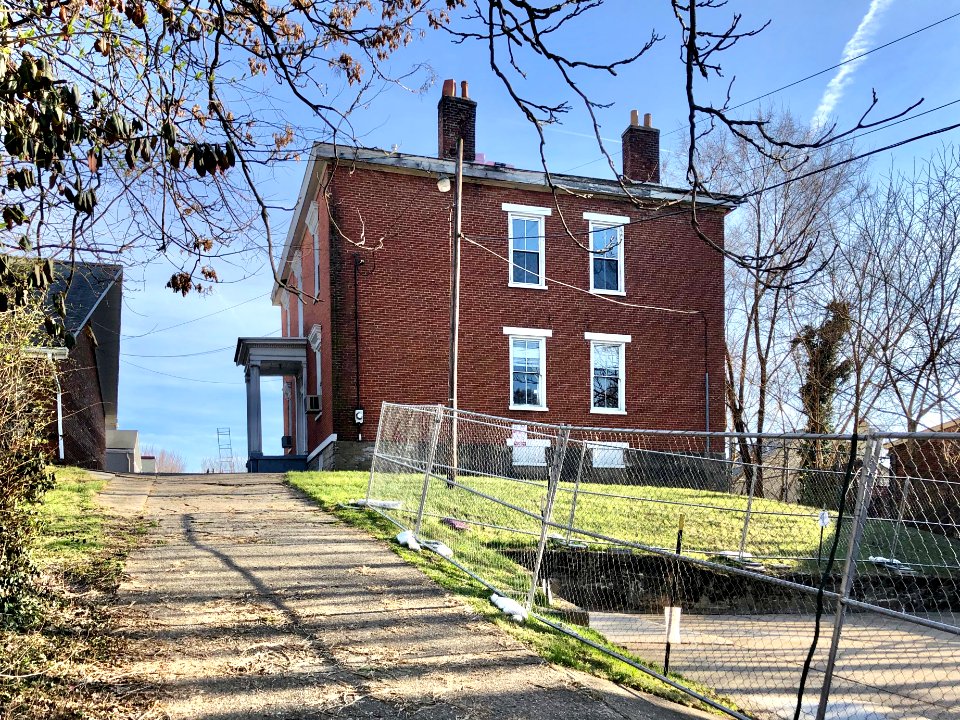 Banklick Street, Seminary Square, Covington, KY 