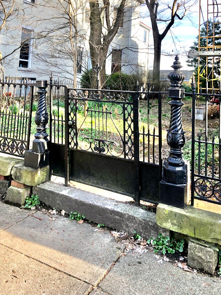 11th Street, Seminary Square, Covington, KY 