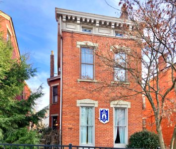Robbins Street, Seminary Square, Covington, KY 