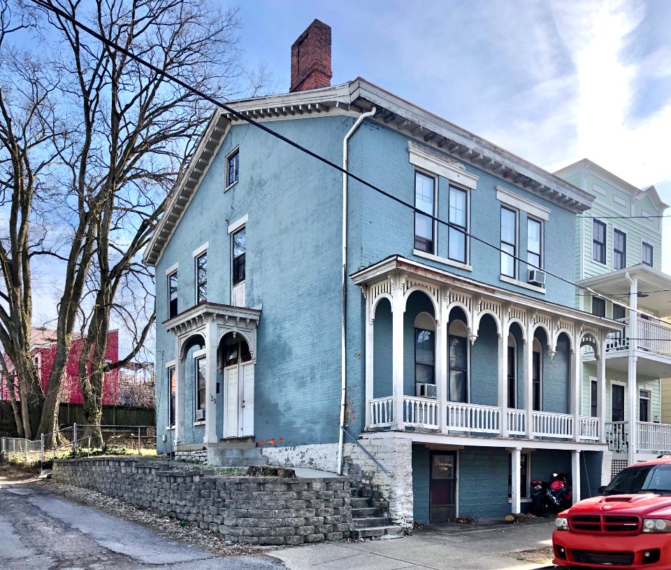 10th Street, Seminary Square, Covington, KY 