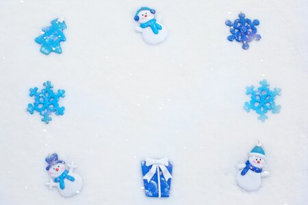 Snowflakes snowmen edge
