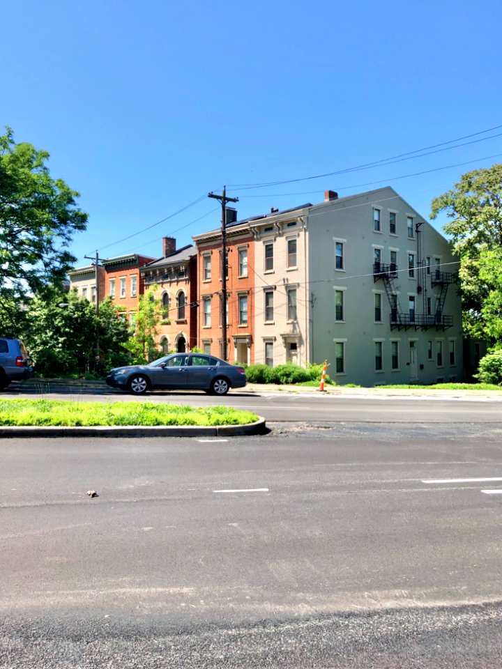 Broadway Street, Pendleton, Cincinnati, OH 