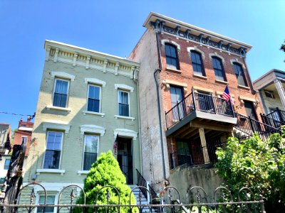 Liberty Hill, Prospect Hill Historic District, Mount Aubur… 