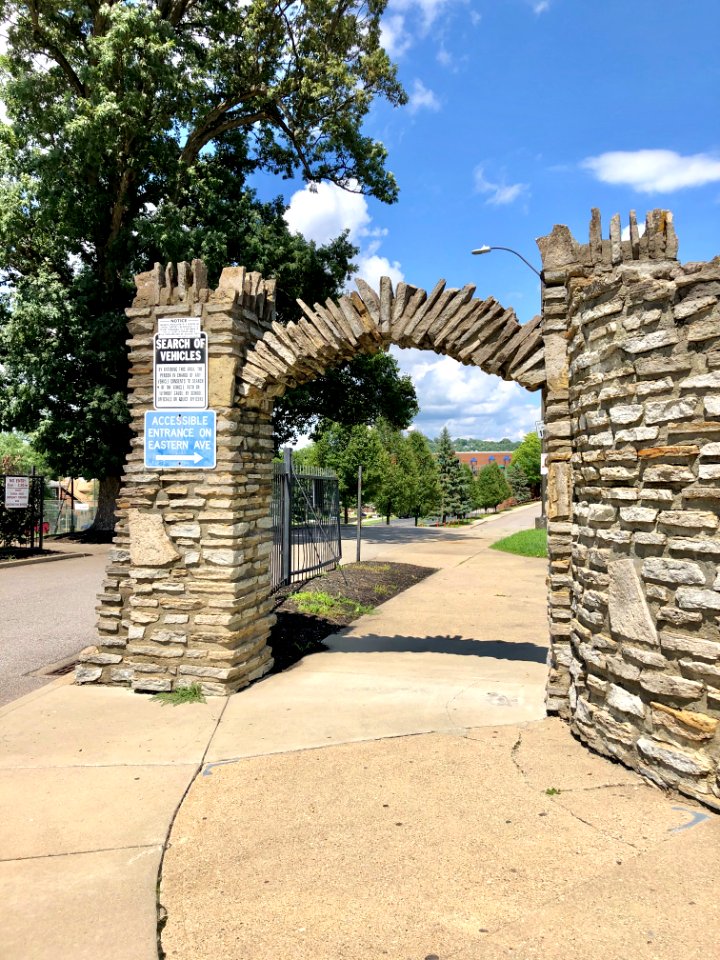 Entrance Gate, Holmes High School, Wallace Woods, Covingto… 