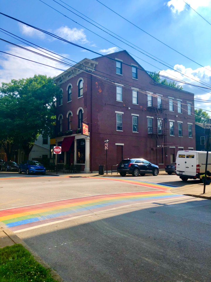 Rainbow Crosswalk, Bakewell Street and 7th Street, Mainstr… 